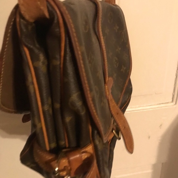 Preloved LV monogram saummur - Picture 8 of 16